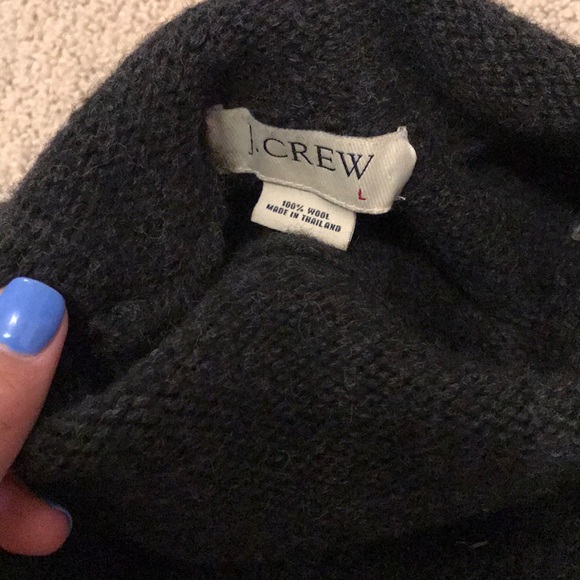 J. Crew gray turtle neck frayed end - Picture 3 of 3